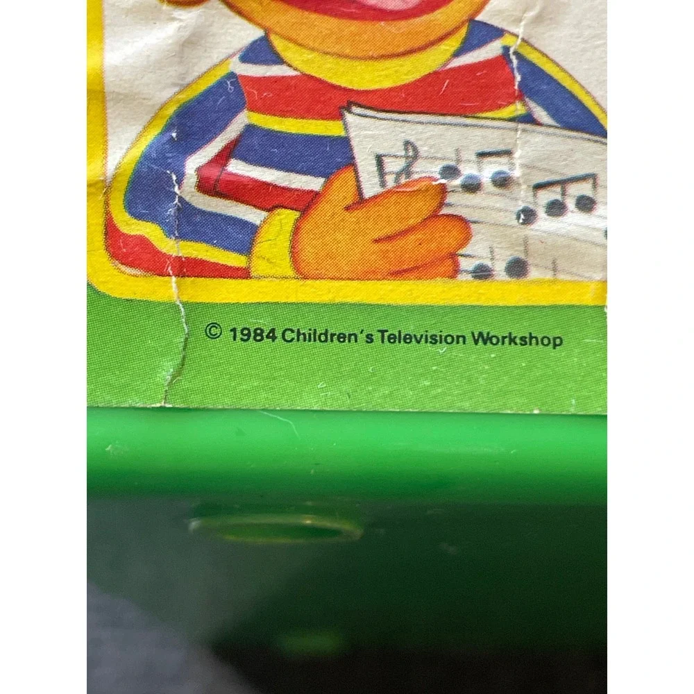 Vintage 1984 Fisher-Price Sesame Street Music Box Record Player 995N with Record